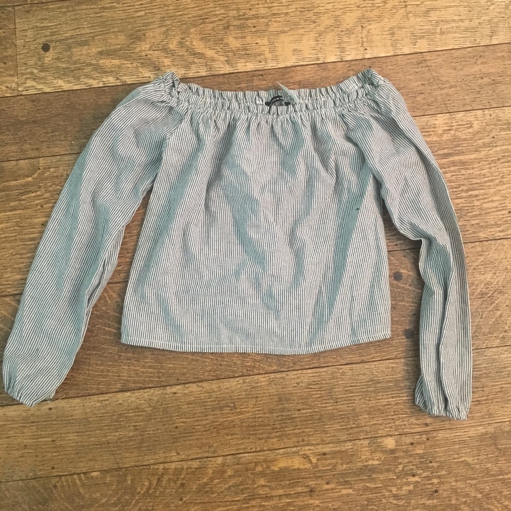 NWT BUNDLE of 2 Brandy Melville Off Shoulder Tops